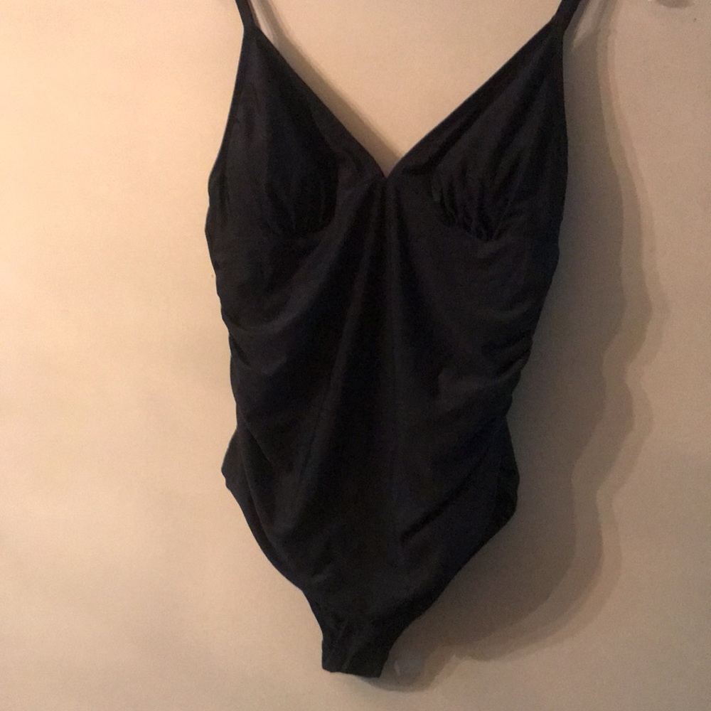 Cupshe One Piece Bathing Suit-Black- Size XL NWT
